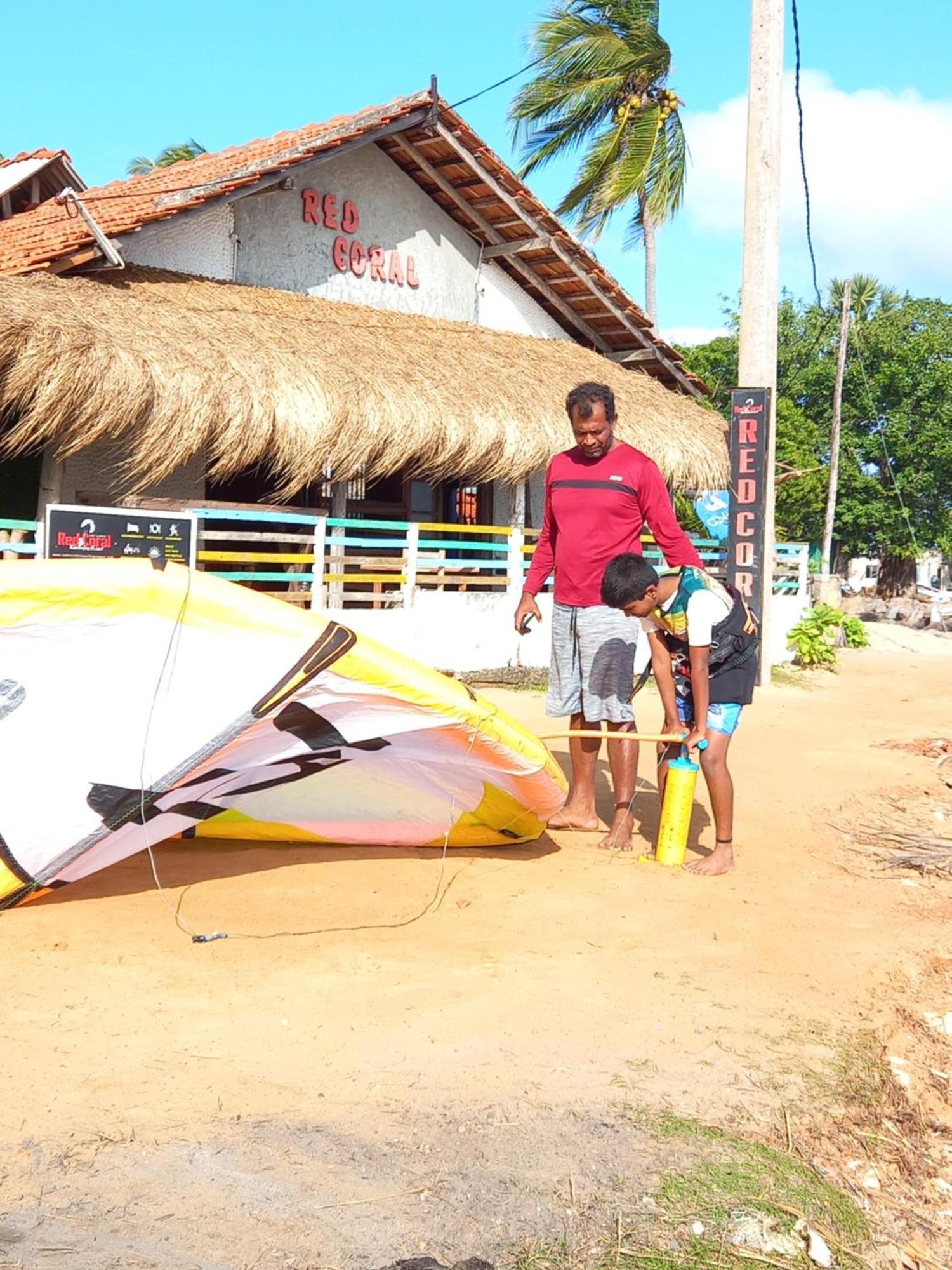 Red Coral Kitesurfing Resort 칼피티야 외부 사진